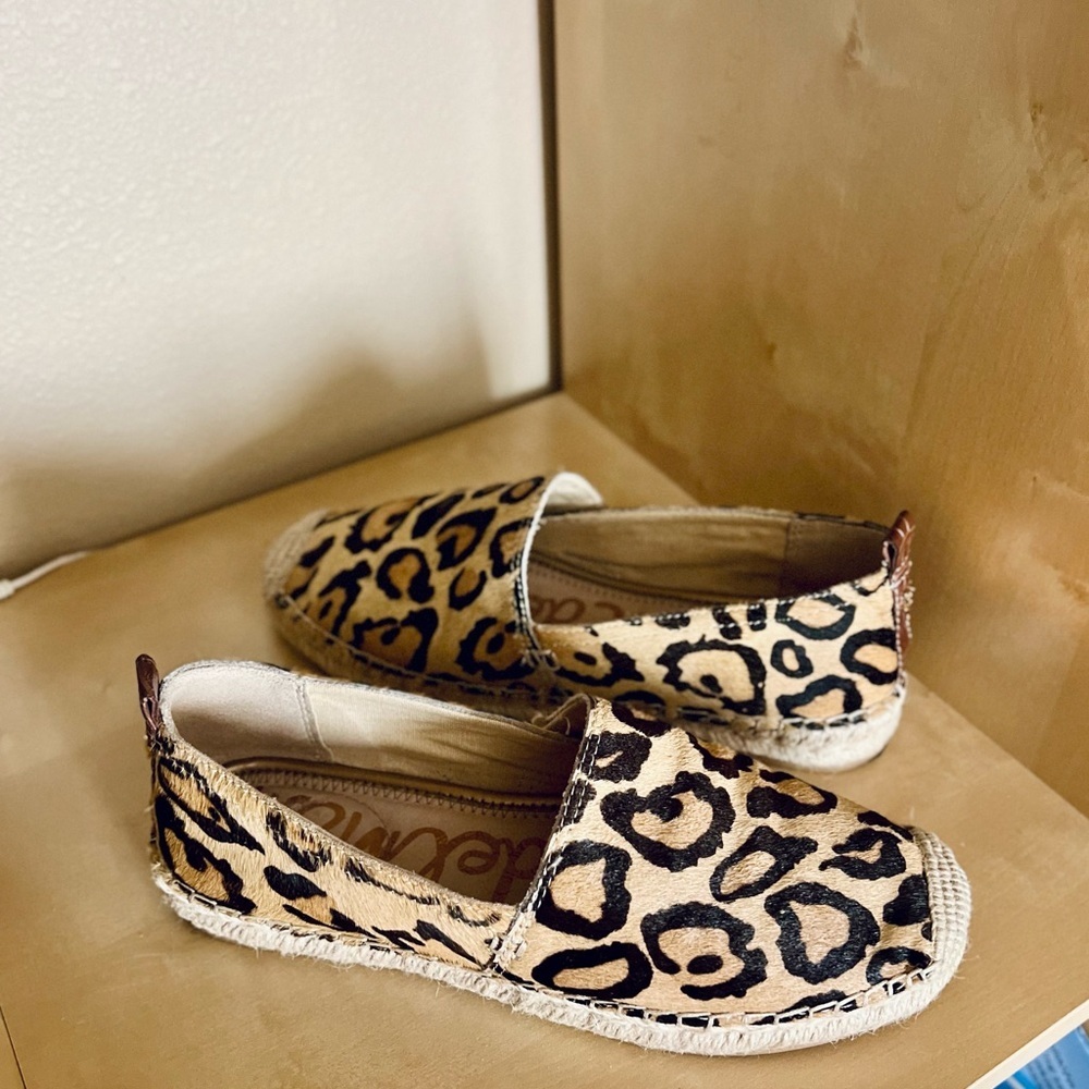 Sam Edelman Khloe genuine calf hair leopard print espadrille flats size 6.5 - Picture 2 of 9